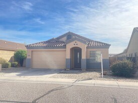 7213 S 56th Ln in Phoenix, AZ - Building Photo