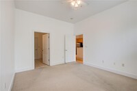 799 Hammond Dr photo'