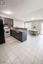 29 Needlewood Ln in Brampton, ON - Building Photo - Building Photo