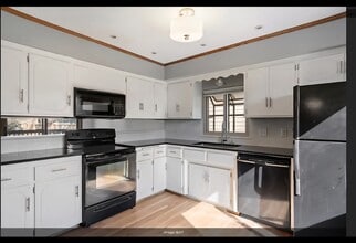 607 Belland Ave in Vadnais Heights, MN - Building Photo - Building Photo