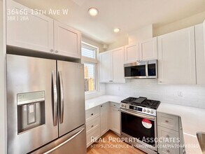 3646 13th Ave W in Seattle, WA - Building Photo - Building Photo