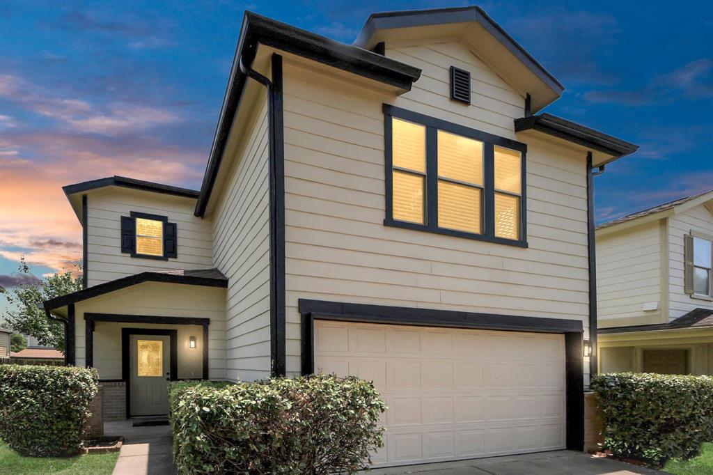 354 Remington Harbor Ct in Houston, TX - Building Photo