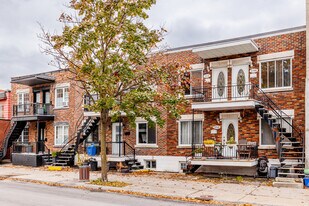 5715 Monk Boul in Montréal, QC - Building Photo