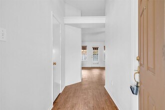 8464 Ruthette Dr in North Richland Hills, TX - Building Photo - Building Photo