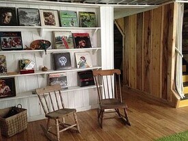 38 Spring St in Livingston Manor, NY - Building Photo