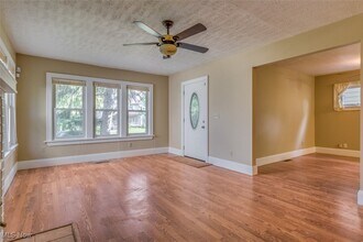 3318 Tullamore Rd in Cleveland Heights, OH - Building Photo - Building Photo