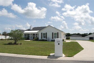 1167 SE 63rd Ct Rd in Ocala, FL - Building Photo - Building Photo