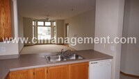 301 Harbour Town Dr, Unit 208 in Madison, WI - Building Photo - Building Photo