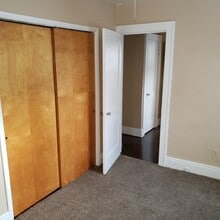 173 N End Ave, Unit 2 in Buffalo, NY - Foto de edificio - Building Photo