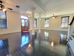1031 Burdette St in New Orleans, LA - Building Photo - Building Photo