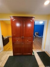 8 Roswell Pl in Oceanside, NY - Building Photo - Building Photo