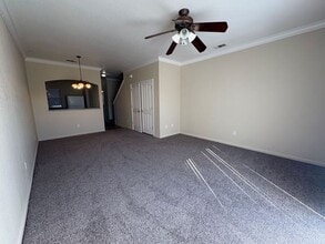 8905 Davis Rd in Stockton, CA - Building Photo - Building Photo