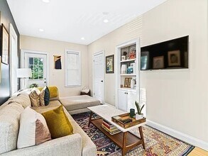 68 Dix St, Unit 1 in Boston, MA - Building Photo - Building Photo