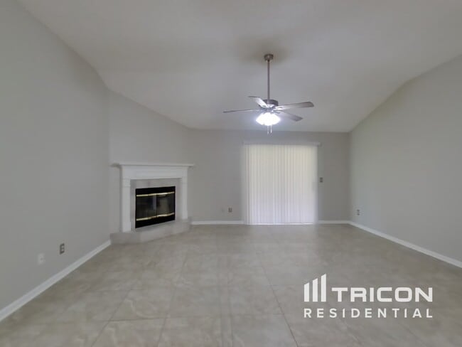 2640 Glenhaven Dr in Green Cove Springs, FL - Building Photo - Building Photo