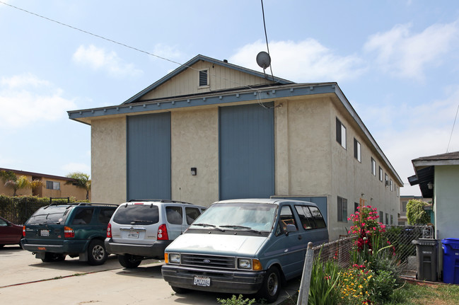 1041 Calla Ave in Imperial Beach, CA - Building Photo - Building Photo