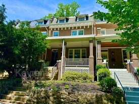 3211 Adams Mill Rd NW in Washington, DC - Building Photo