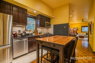 3301 N Lakewood Ave in Chicago, IL - Building Photo - Building Photo