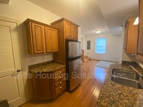 210 E Withers Rd in Wytheville, VA - Building Photo - Building Photo