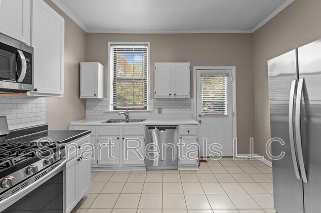 property at 4133 Laclede Ave