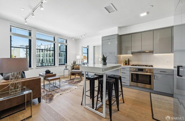 property at 901 Tennessee St