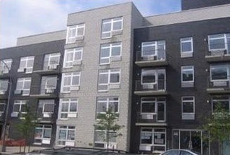 The Astor in Astoria, NY - Building Photo - Building Photo