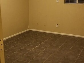 3142 W Cactus Rd in Phoenix, AZ - Building Photo - Building Photo