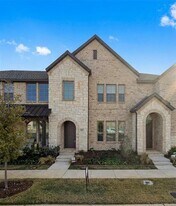 424 4th St in Argyle, TX - Building Photo