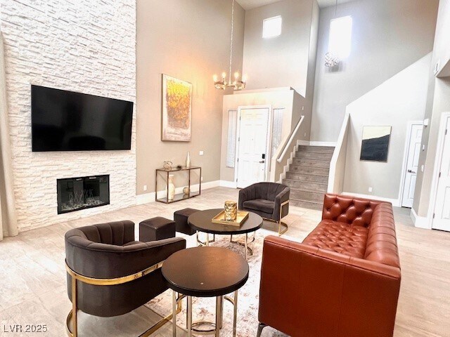 5782 S Pioneer Way in Las Vegas, NV - Building Photo