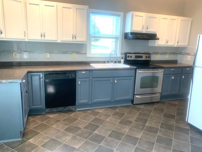 property at 518 S Main St