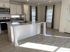 2610 Dogwood Pl in Leesburg, FL - Building Photo - Building Photo