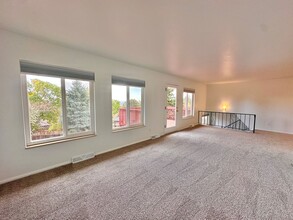 1720 S Deframe Ct in Lakewood, CO - Building Photo - Building Photo