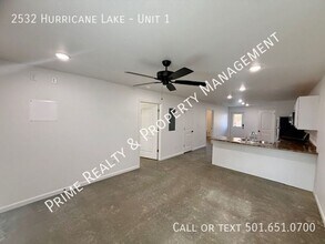 2532 Hurricane Lake Rd in Benton, AR - Foto de edificio - Building Photo