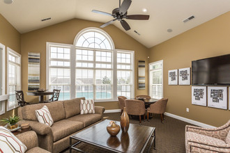 Fairway Park Apartments in Copley, OH - Building Photo - Interior Photo