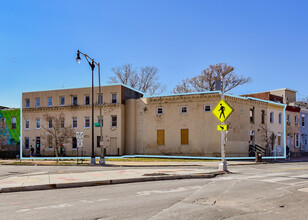 810 14th St NE in Washington, DC - Building Photo - Building Photo