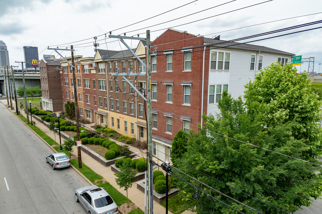 Liberty Green North in Louisville, KY - Building Photo