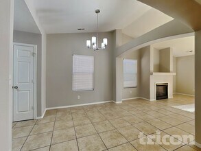 7604 Wood Stork Ct NW in Albuquerque, NM - Foto de edificio - Building Photo