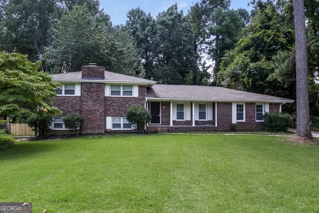 1451 Cardinal Ln