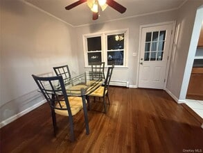 15-13 13th Ave in West Babylon, NY - Building Photo - Building Photo