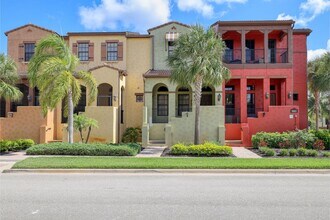 8663 Olinda Way in Ft. Myers, FL - Building Photo - Building Photo