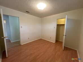 3422 Chisholm Trail in Killeen, TX - Building Photo - Building Photo