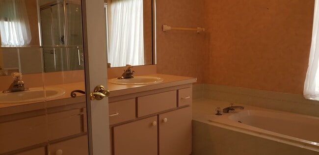 5126 NW 21st Loop in Ocala, FL - Building Photo - Building Photo