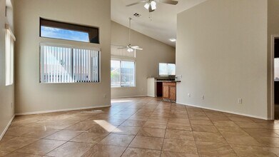 14624 N 87th Dr in Peoria, AZ - Building Photo - Building Photo