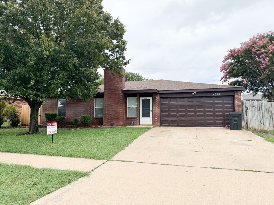4301 Waterproof Dr in Killeen, TX - Building Photo