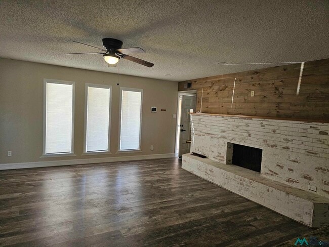 201 Utah Dr in Portales, NM - Building Photo - Building Photo