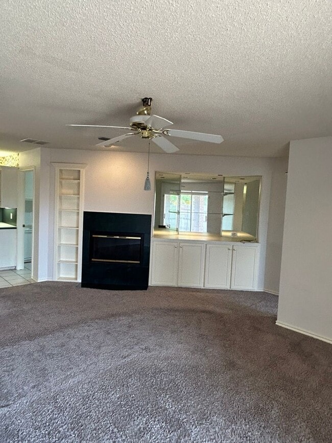 2102 87th St in Lubbock, TX - Building Photo - Building Photo