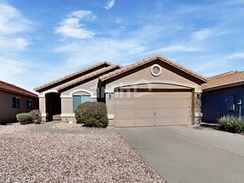 13830 W Keim Dr in Litchfield Park, AZ - Building Photo