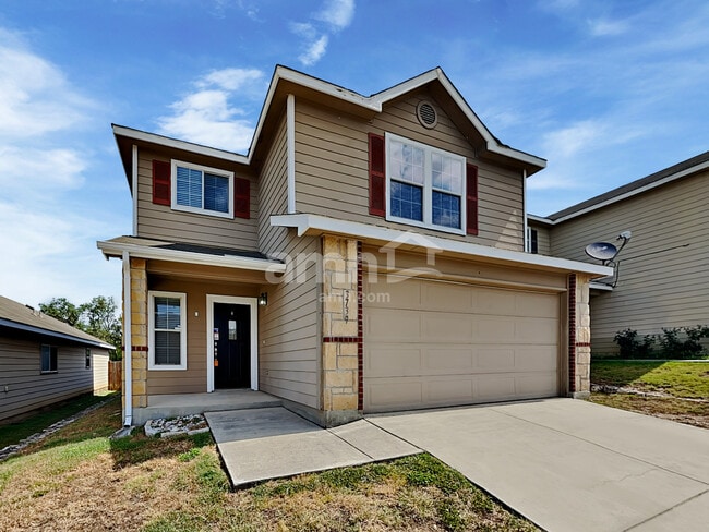 property at 3739 Hideaway Grn
