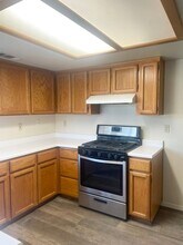 2957 Seminole Dr in Redding, CA - Building Photo - Building Photo