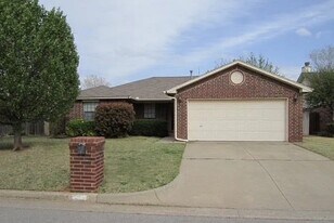 12820 Brandon Pl in Oklahoma City, OK - Building Photo
