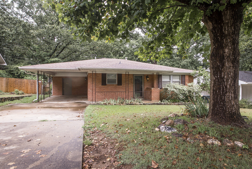 804 Ridgecrest Dr in Little Rock, AR - Building Photo